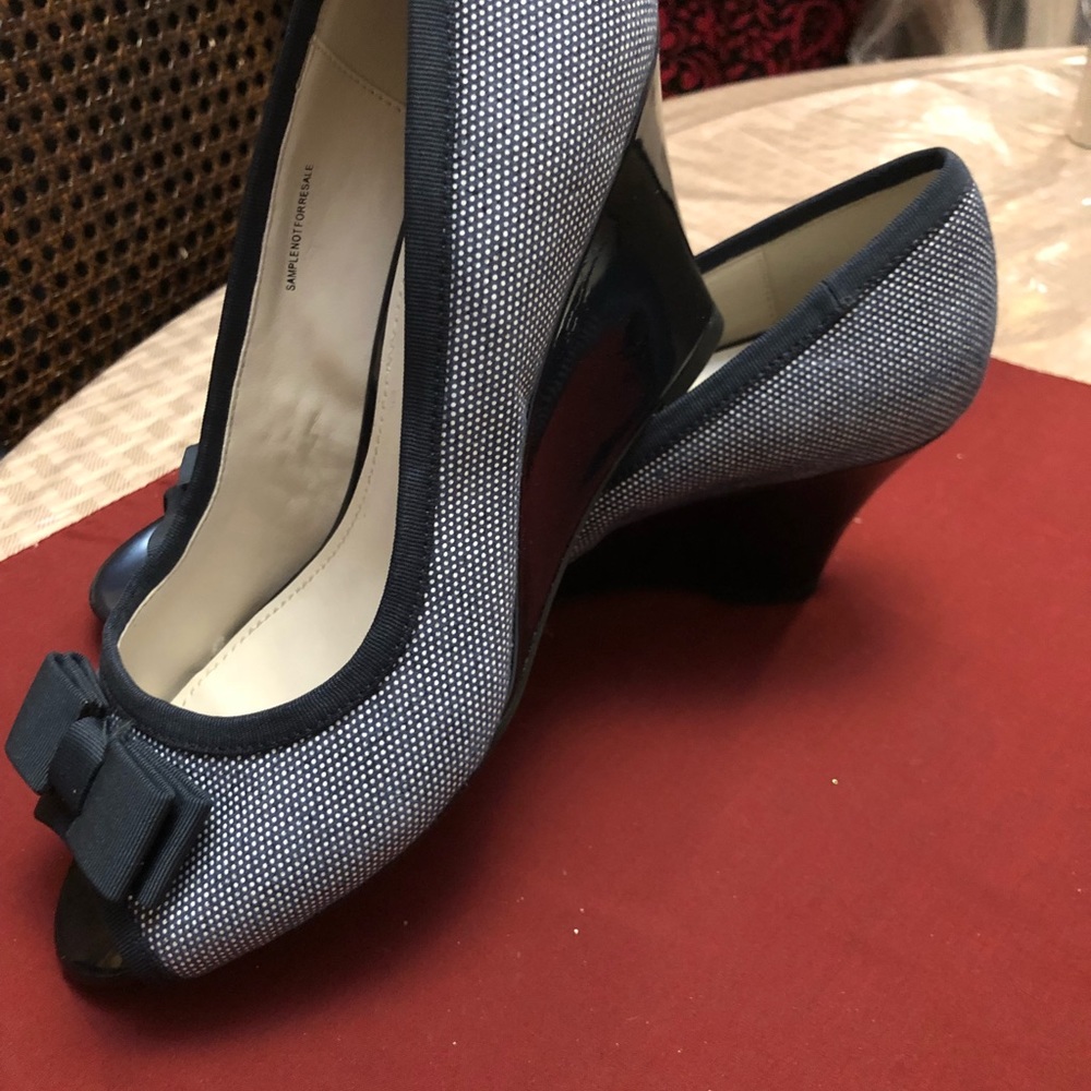 Brand new peep toe Anne Klein wedge